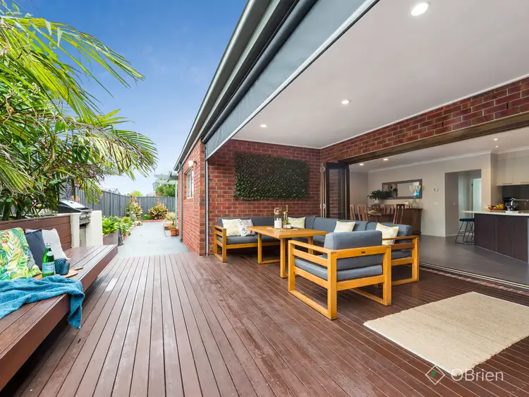 56 Bluemist Circuit, Lyndhurst VIC 3975