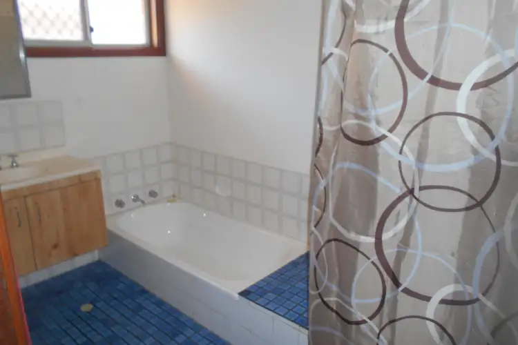 Fifth view of Homely house listing, 4 Bolton Way, Collie WA 6225