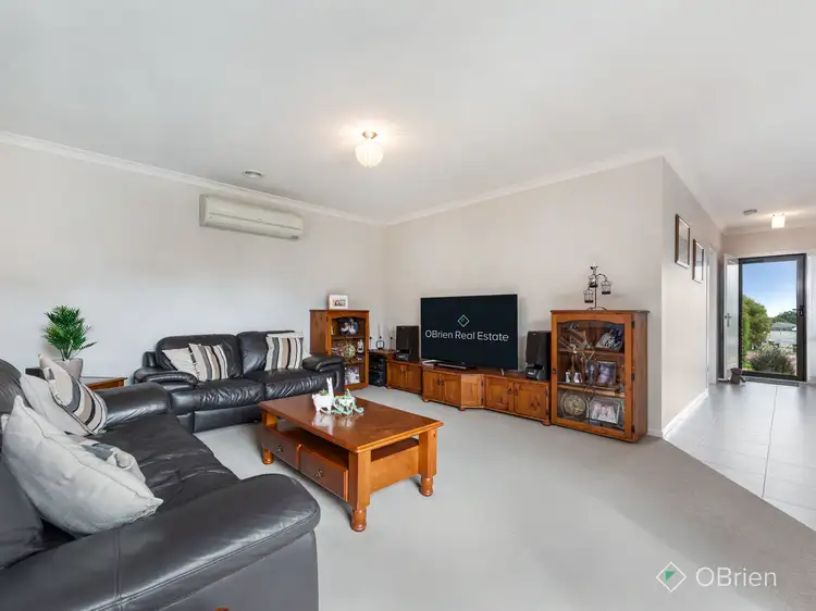 Fourth view of Homely unit listing, 1/3 Garden Grove, Skye VIC 3977
