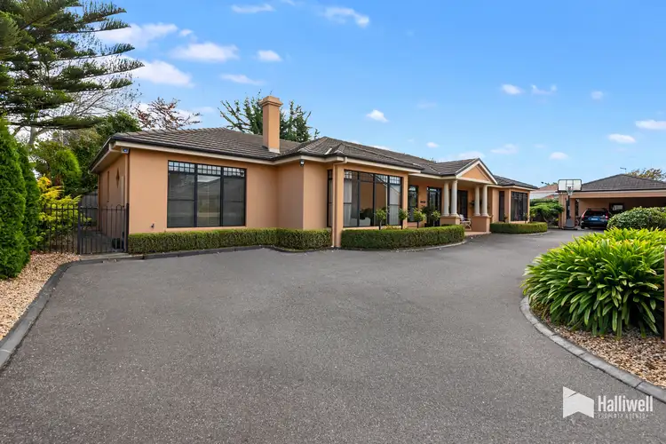4 Malunnah Close, Devonport TAS 7310