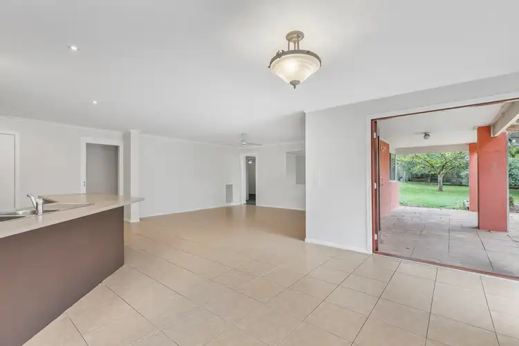 Sixth view of Homely house listing, 4 Clover Court, Romsey VIC 3434