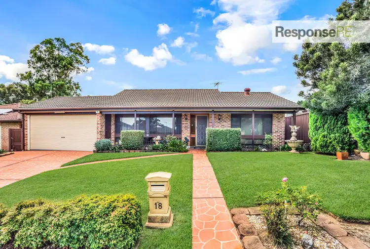 18 Illawarra Drive, St Clair NSW 2759