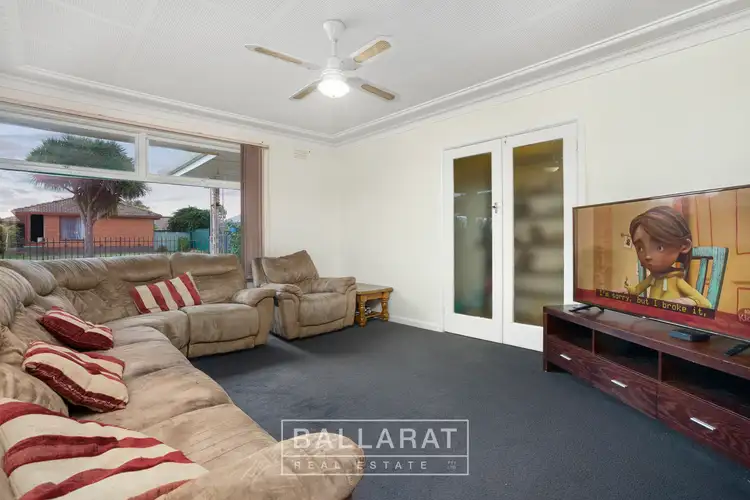 Second view of Homely house listing, 10 Theobald Street, Wendouree VIC 3355