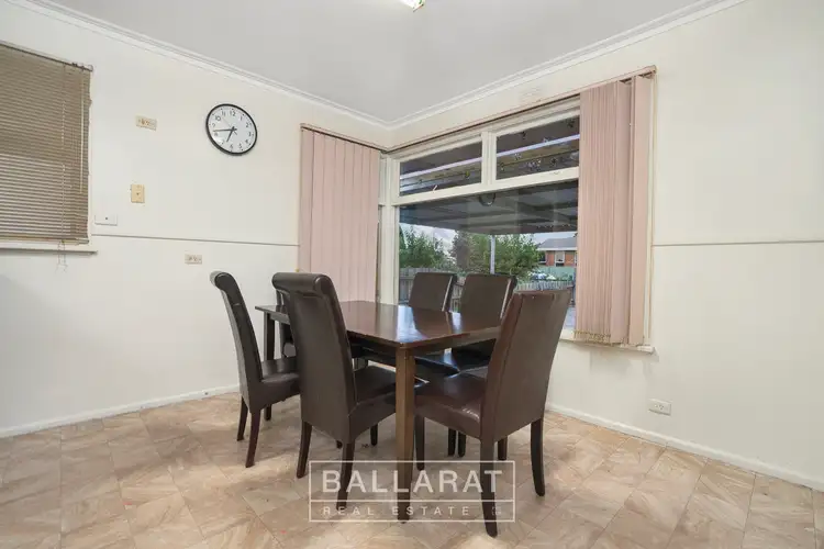 Fifth view of Homely house listing, 10 Theobald Street, Wendouree VIC 3355