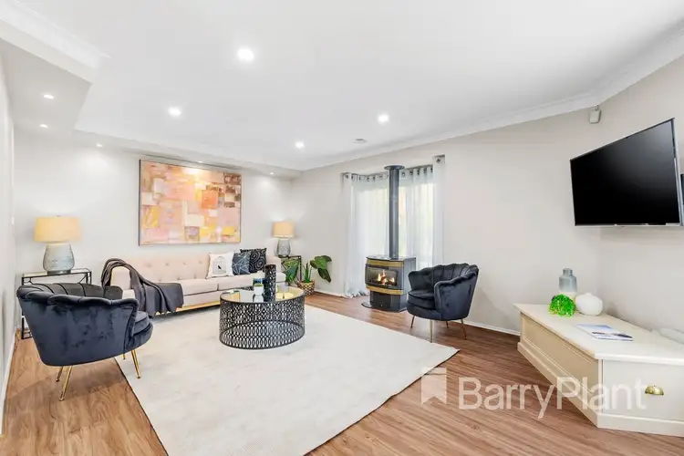 Second view of Homely house listing, 8 Cornforth Way, Mill Park VIC 3082