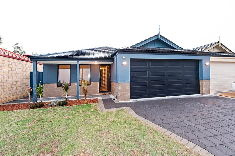 19 Araucaria Boulevard, Byford WA 6122