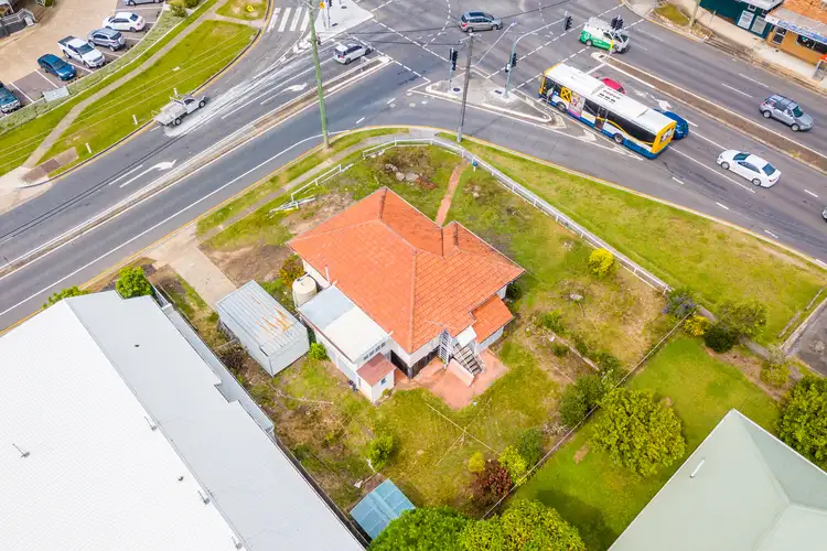 230 Nursery Road, Holland Park QLD 4121