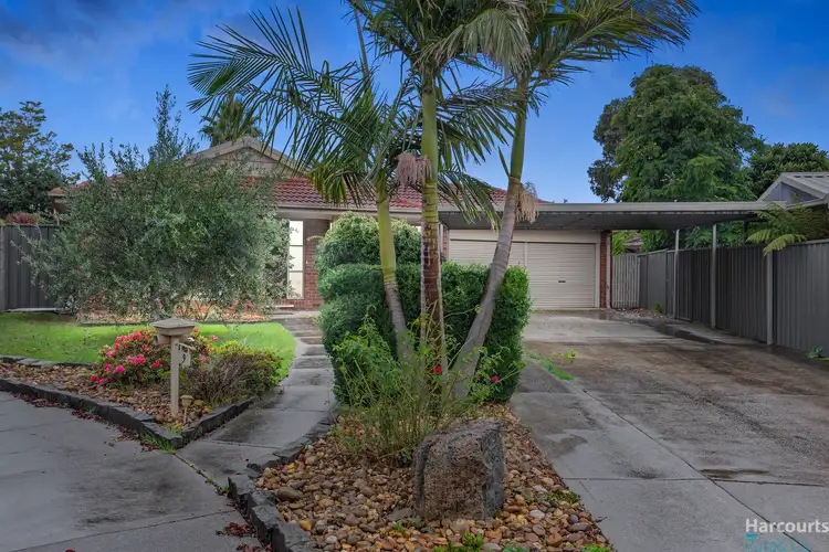 9 Albyn Court, Mill Park VIC 3082