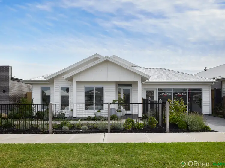 13 King Parrot Boulevard, Drouin VIC 3818