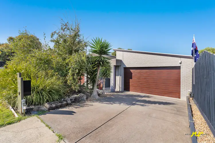 2/153 Bluff Road, St Leonards VIC 3223
