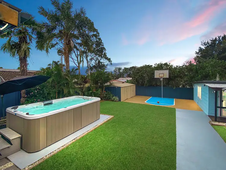 17 Coolabah Road, Wyongah NSW 2259