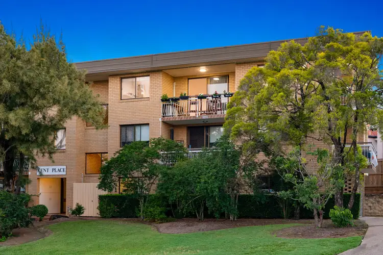 6/31 Kent Street, Coorparoo QLD 4151