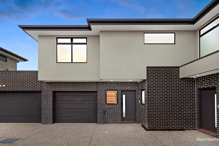 Main view of Homely townhouse listing, 2/18 Boldrewood Parade, Reservoir VIC 3073