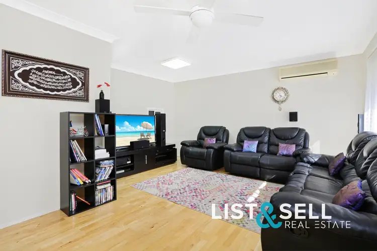 Third view of Homely villa listing, 27/27 Waratah Crescent, Macquarie Fields NSW 2564