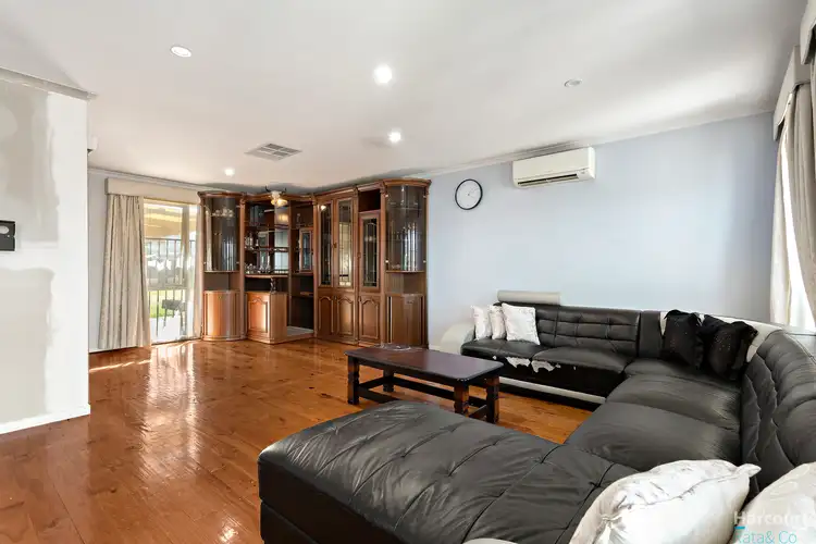 Second view of Homely house listing, 6 Whitfield Court, Mill Park VIC 3082