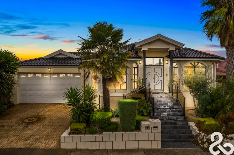 17 Bridgewater Grove, Thomastown VIC 3074