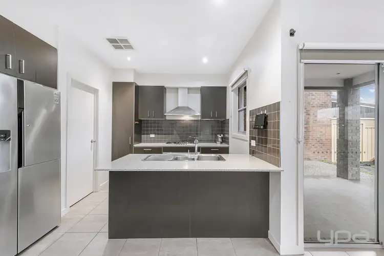 Fourth view of Homely house listing, 8 Murchison Place, Caroline Springs VIC 3023
