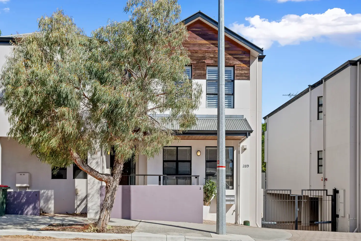 Main view of Homely townhouse listing, 2/289 Hamersley Road, Subiaco WA 6008