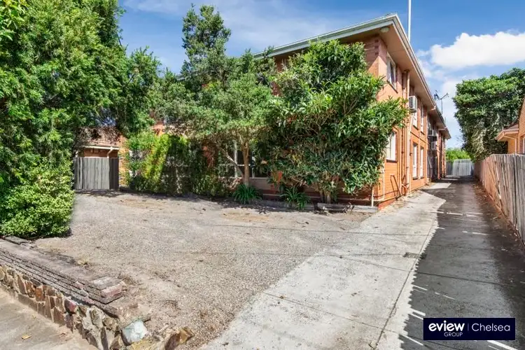 Second view of Homely apartment listing, 2/121 Tucker Road, Bentleigh VIC 3204