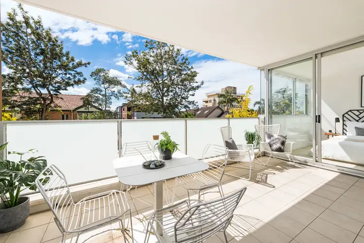 Third view of Homely apartment listing, 102/19 Grosvenor Street, Neutral Bay NSW 2089