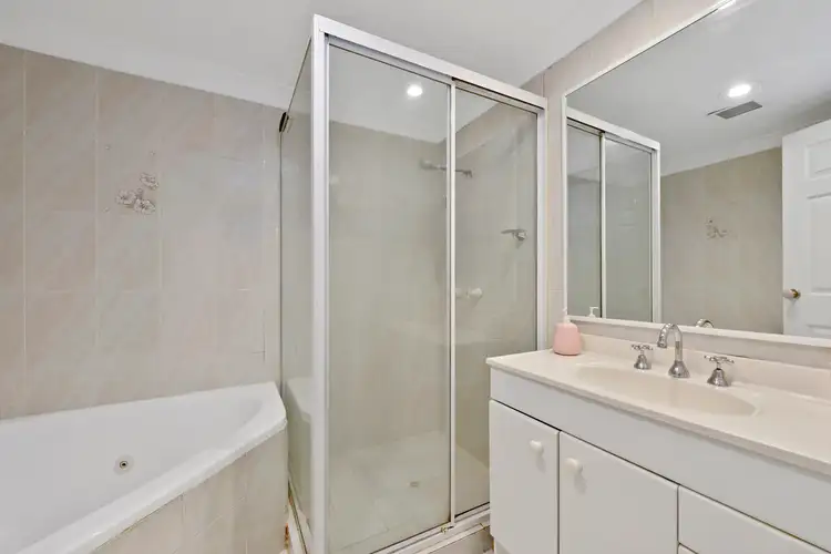 Sixth view of Homely apartment listing, 5/50-52 Beach Road, Bondi Beach NSW 2026