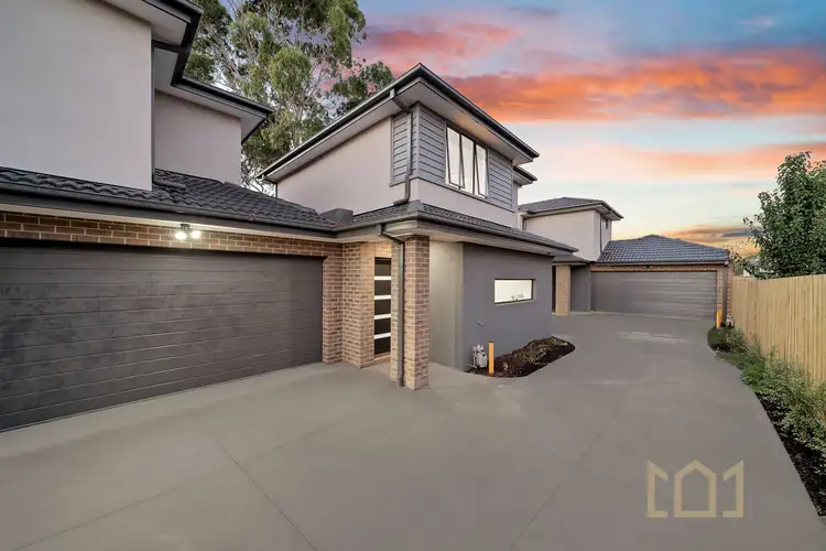2/14 White Avenue, Bayswater North VIC 3153