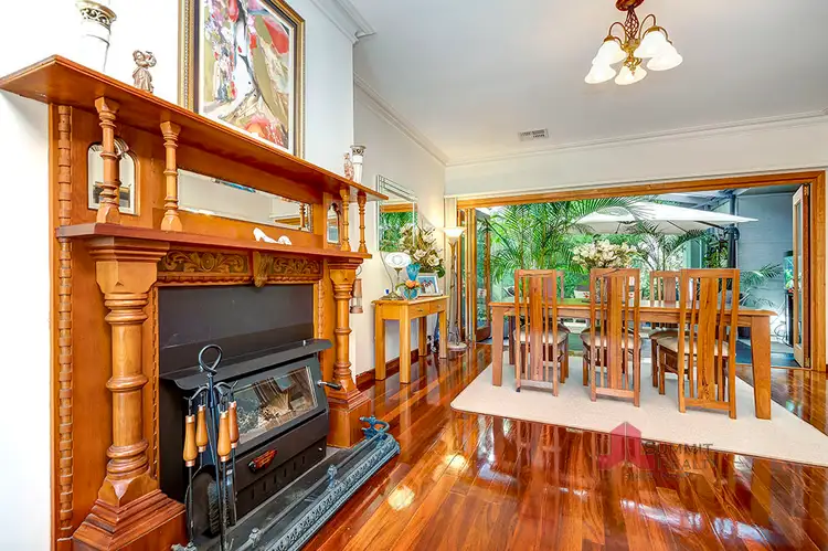 33 Holywell Street, South Bunbury WA 6230