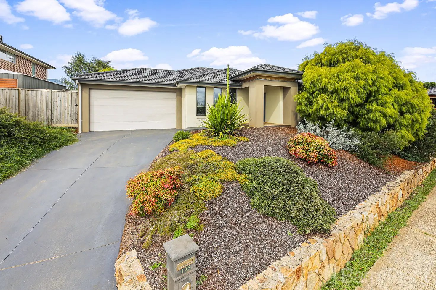 Main view of Homely house listing, 105 Jackson Drive, Drouin VIC 3818