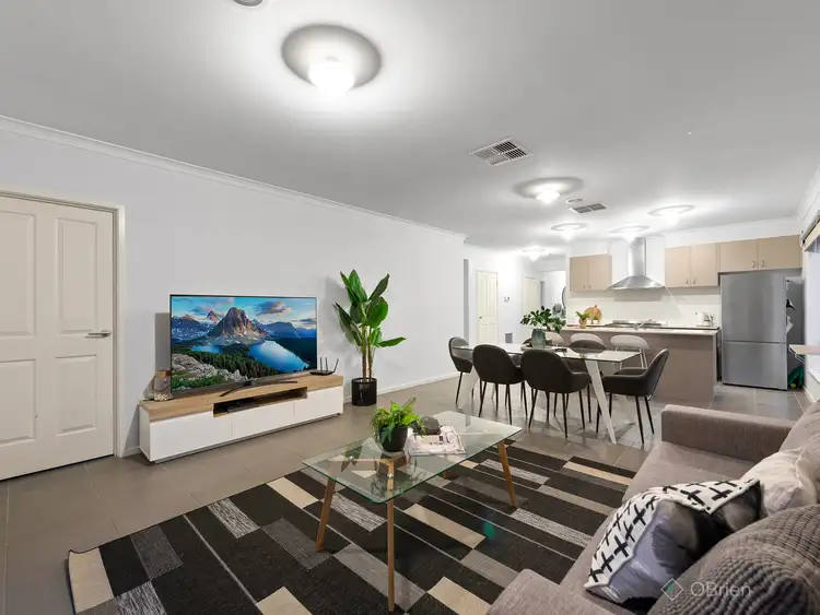 Sixth view of Homely house listing, 27 Burford Way, Cranbourne North VIC 3977