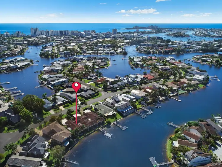 2/20 Carrothool Place, Mooloolaba QLD 4557