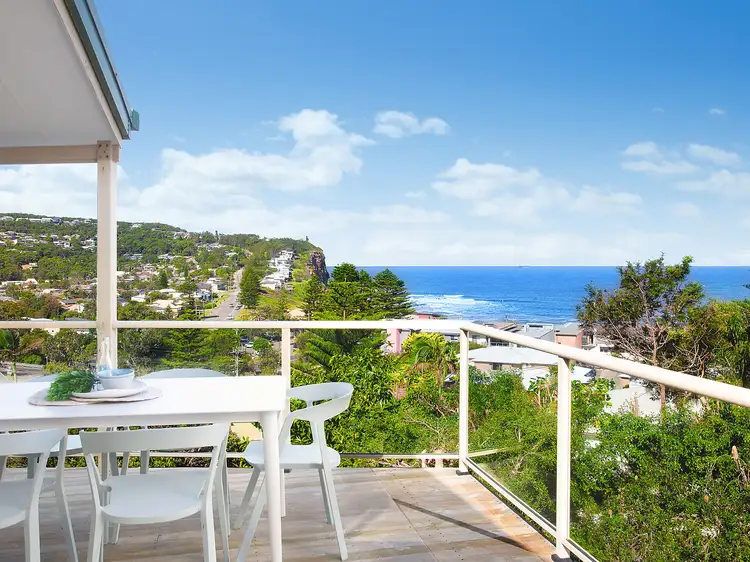 Second view of Homely house listing, 5 Helen Drive, Copacabana NSW 2251