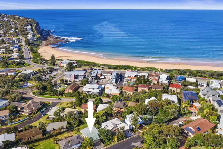 Fourth view of Homely house listing, 5 Helen Drive, Copacabana NSW 2251