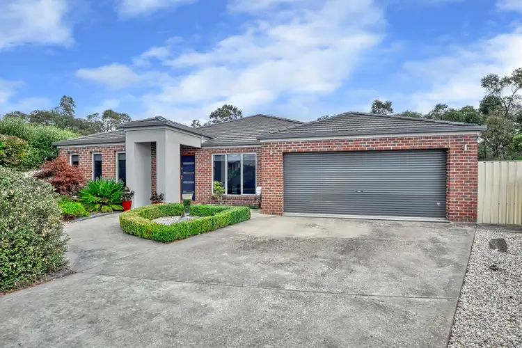 9 Highview Court, Ararat VIC 3377