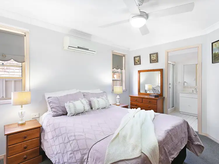 Sixth view of Homely villa listing, 2/20 Yeddenba Avenue, Blue Bay NSW 2261