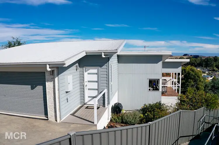 26 Leary Avenue, Stony Rise TAS 7310