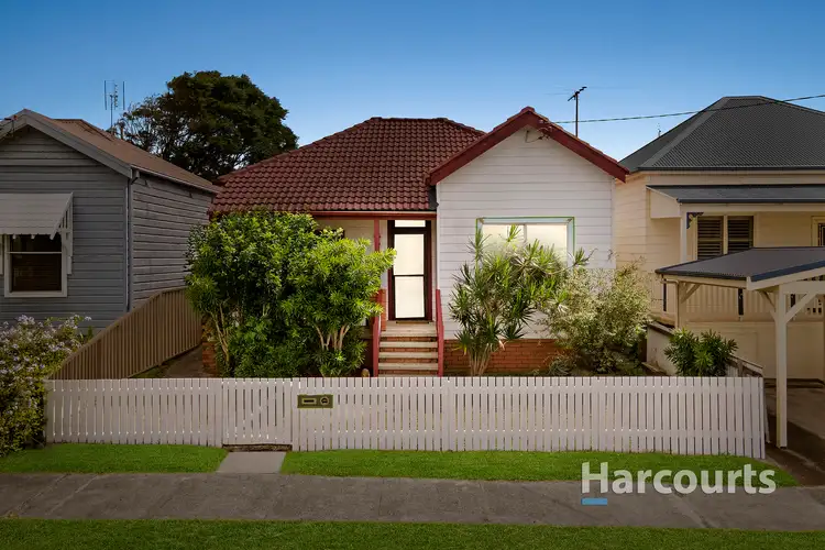 30 Clara Street, Mayfield East NSW 2304