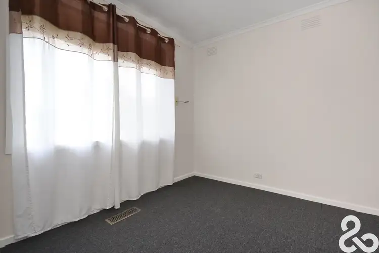 Fifth view of Homely house listing, 9 Darebin Boulevard, Reservoir VIC 3073