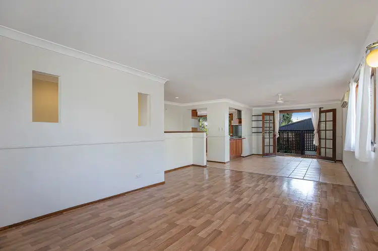 Second view of Homely house listing, 5 Roger Crescent, Berkeley Vale NSW 2261