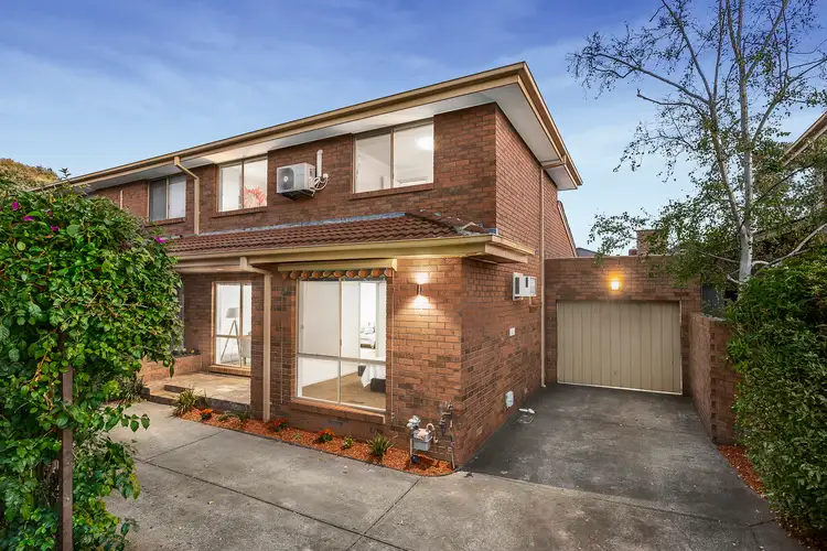 2/5 Vine Street, Blackburn VIC 3130