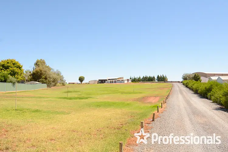 Fourth view of Homely house listing, 878 Cureton Avenue, Irymple VIC 3498
