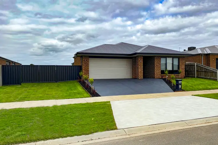 16 Hereford Boulevard, Traralgon VIC 3844