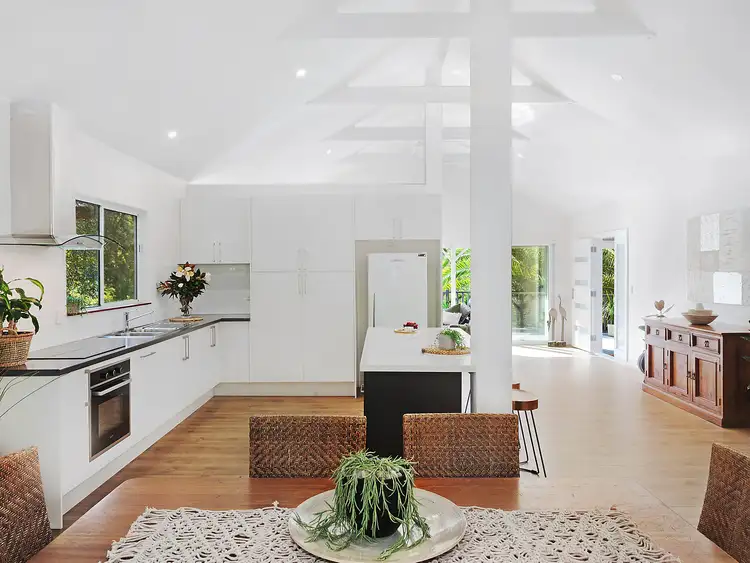 9 Valerie Close, Fountaindale NSW 2258