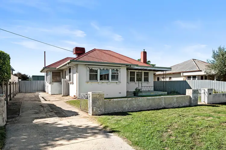 280 Olive Street, South Albury NSW 2640