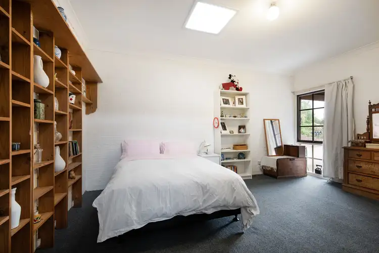 Fifth view of Homely house listing, 1/104 Mostyn Street, Castlemaine VIC 3450