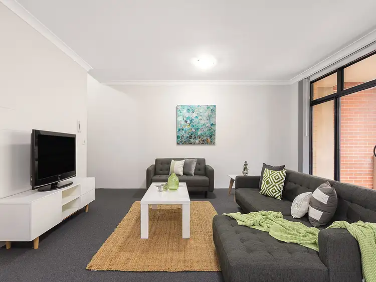 5/2a Cross Street, Hurstville NSW 2220