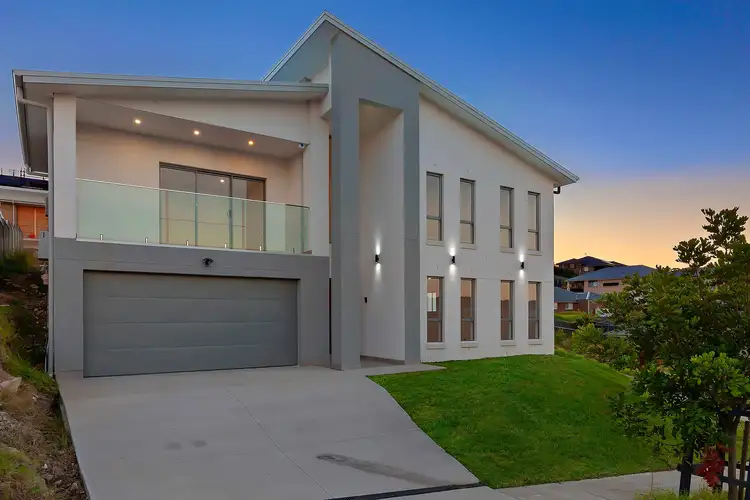 3 Pegasus Road, Cameron Park NSW 2285