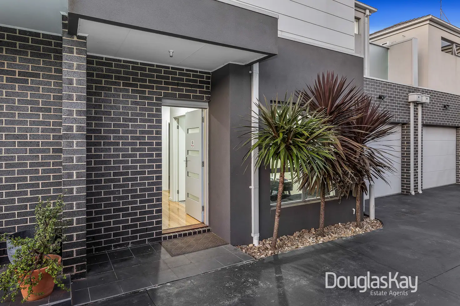 Main view of Homely townhouse listing, 2/69 Cumberland Road, Pascoe Vale VIC 3044