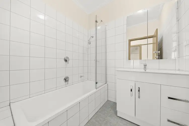 Sixth view of Homely unit listing, 1/136 Haughton Road, Oakleigh VIC 3166