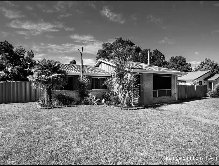 1 Bower Place, Armidale NSW 2350
