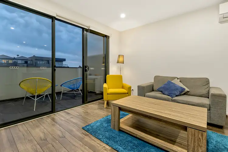 Sixth view of Homely townhouse listing, 19 Meyers Walk, Craigieburn VIC 3064